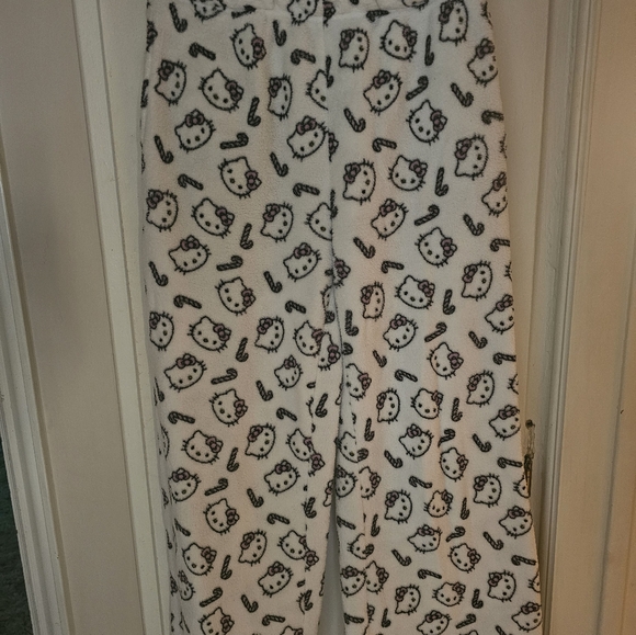 Hello Kitty Kids Pajama Bottoms - White and Black - Picture 5 of 6